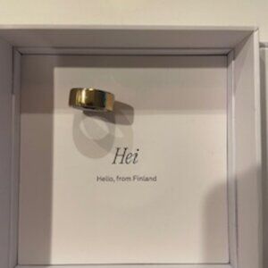 Oura Ring 4 Model - Size 5 Gold